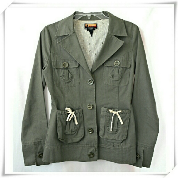 Brooklyn Industries Jackets & Blazers - ♡ Brooklyn Industries ♡ button up blazer UEC