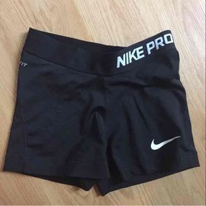 Nike pro short