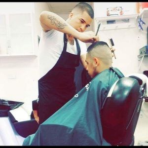 Meet your Posher, Victor