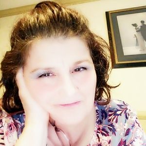 Meet your Posher, Paula