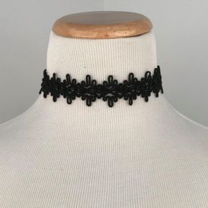 Black Choker