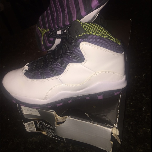 Jordan's retros - Picture 2 of 3