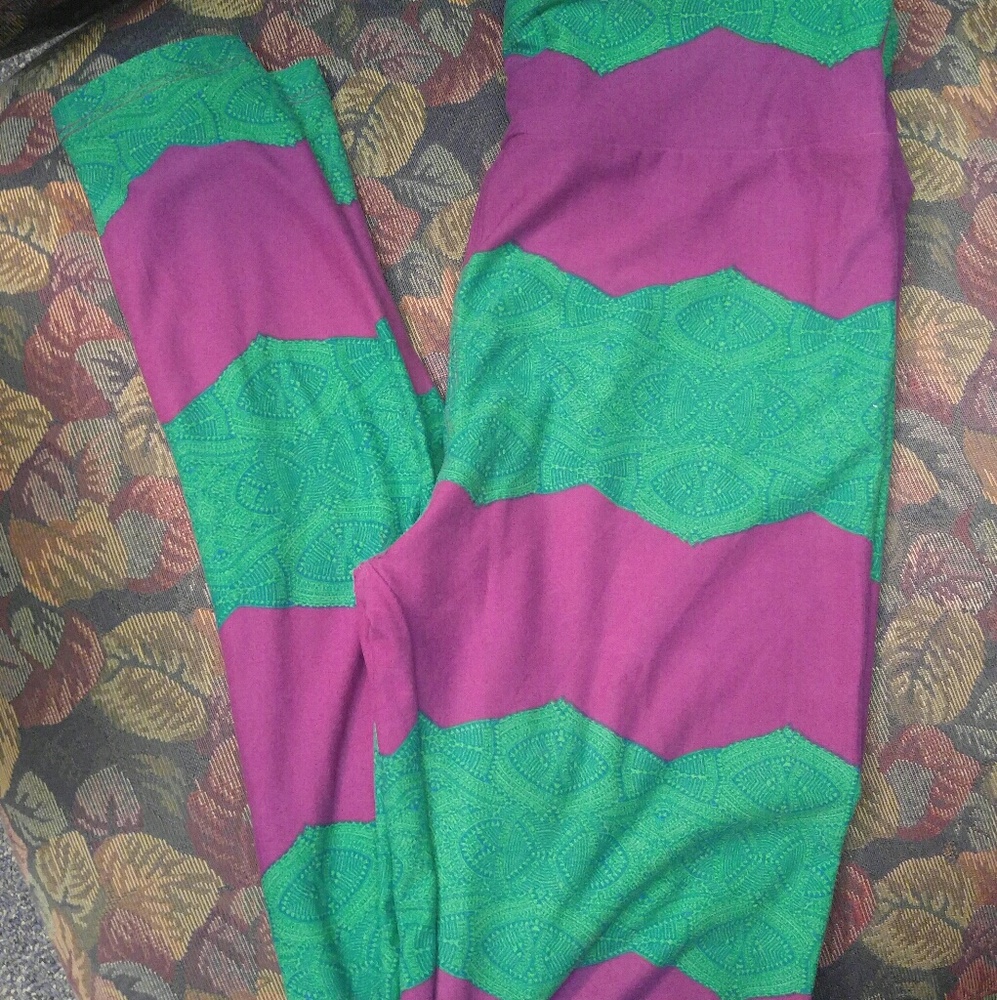 Priced to Sell LulaRoe OS Leggings