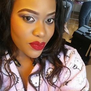 Meet your Posher, Ruka