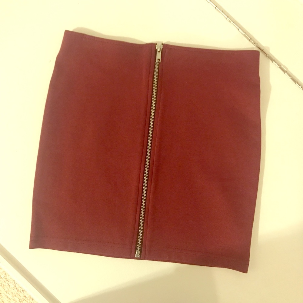 NEW H&M Skirt