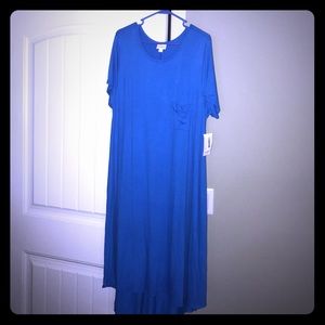 Gorgeous BNWT Blue 2x LuLaRoe Carly Dress