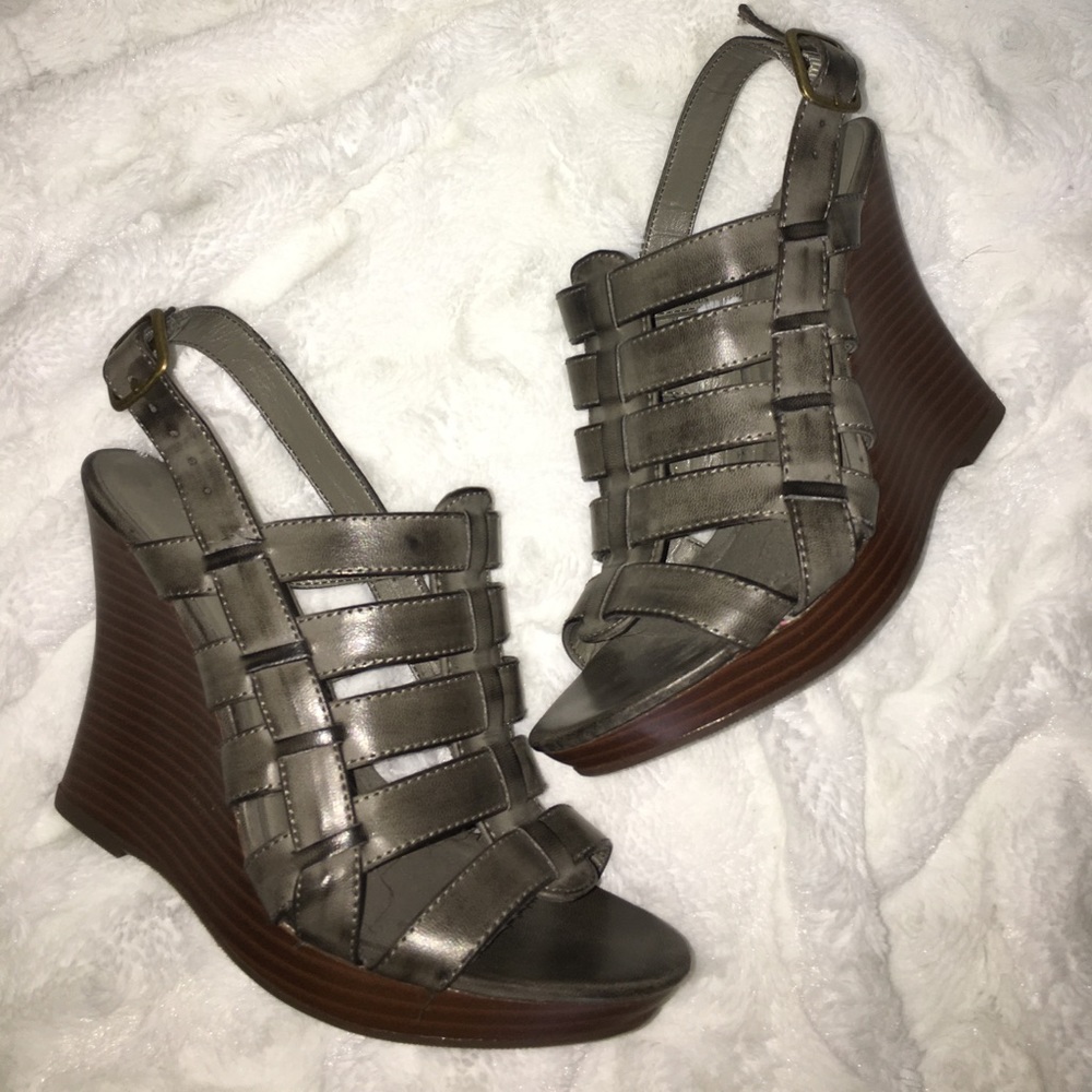 Old Navy Wedges! Never worn!