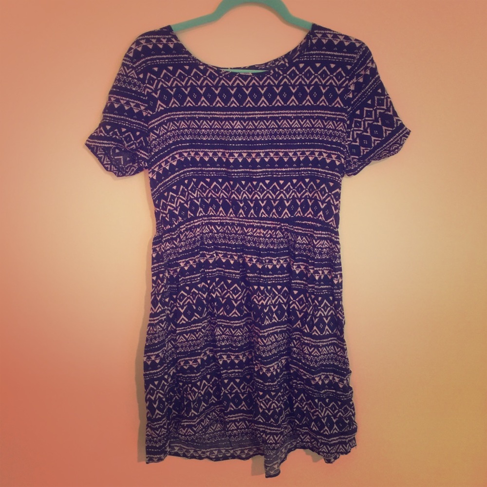 Purple short-sleeved tribal dress