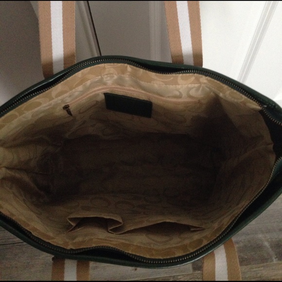 Coach tote - Picture 2 of 5