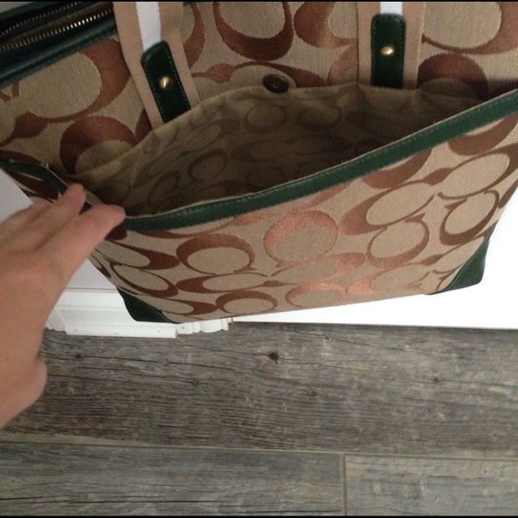 Coach tote - Picture 3 of 5