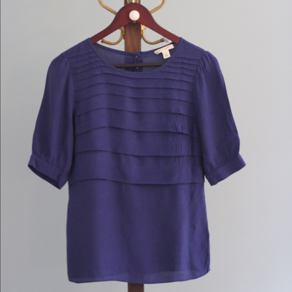 Banana Republic Blue Top EUC