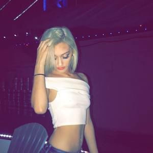 Meet your Posher, Angelina