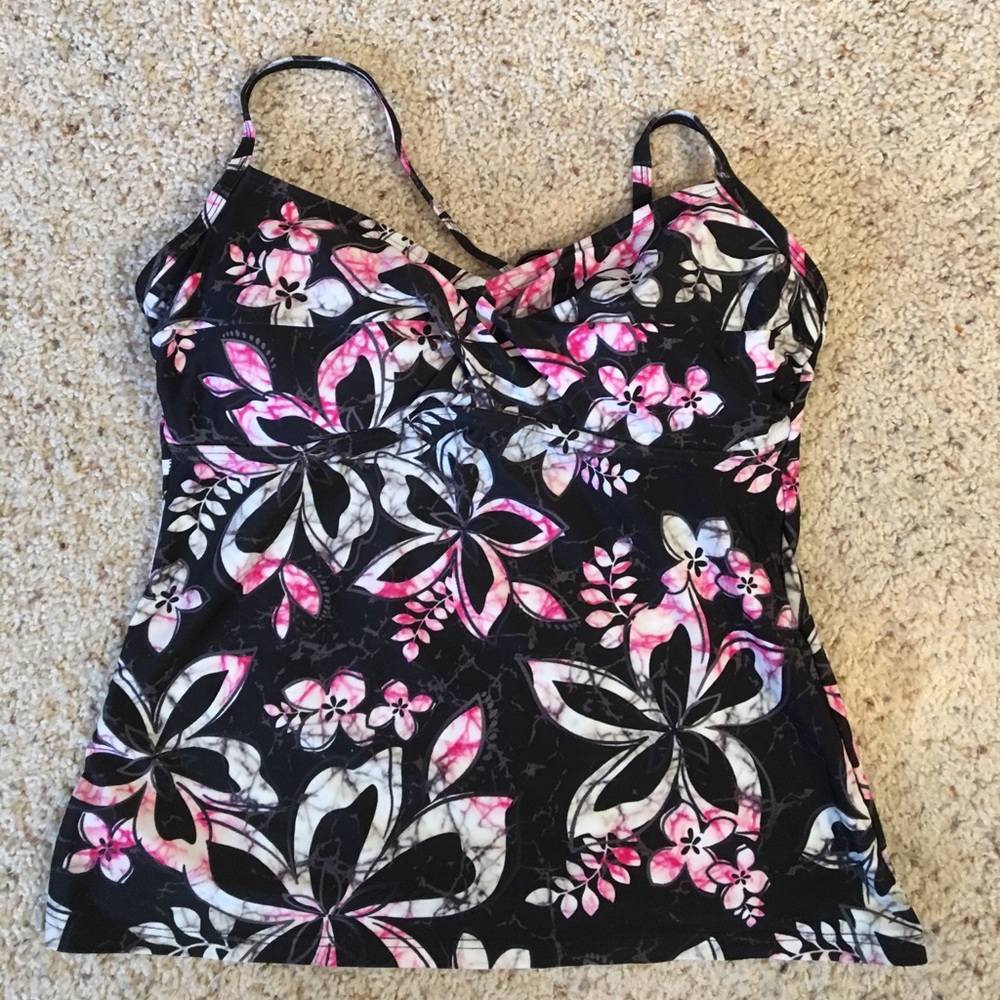 Tankini swim top.