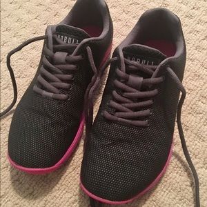 No Bull Trainers sz 7