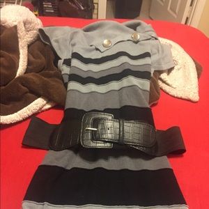 Wore this once . Leggings come with s/m