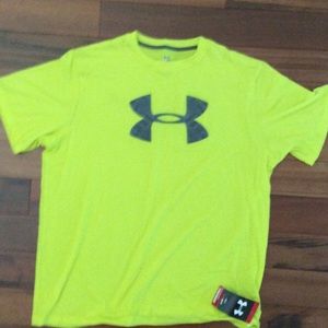 Under Armour men's tee