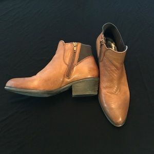 Steve Madden booties