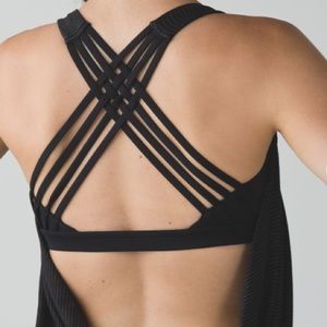 Lululemon 🍋EUC Free to be Wild Tank - Black - 6