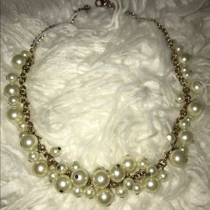 Multi pearl necklace