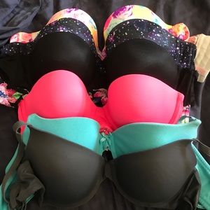 6 Vs bras
