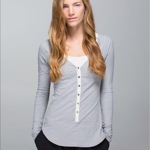 {lululemon} Awesoma Henley
