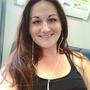 Meet your Posher, Katelyn