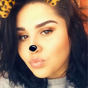 Meet your Posher, Natalia