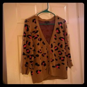 Takeout 3/4 sleeve chunky leopard cardigan L, tan