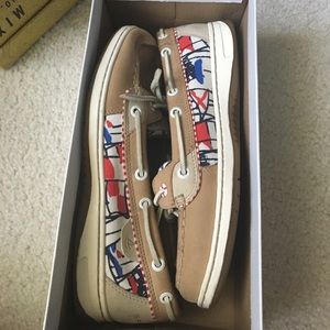 Angelfish Flags Linen Shoes