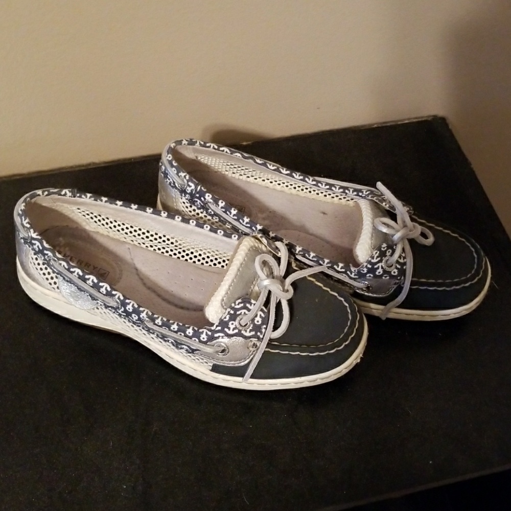 Sperrys