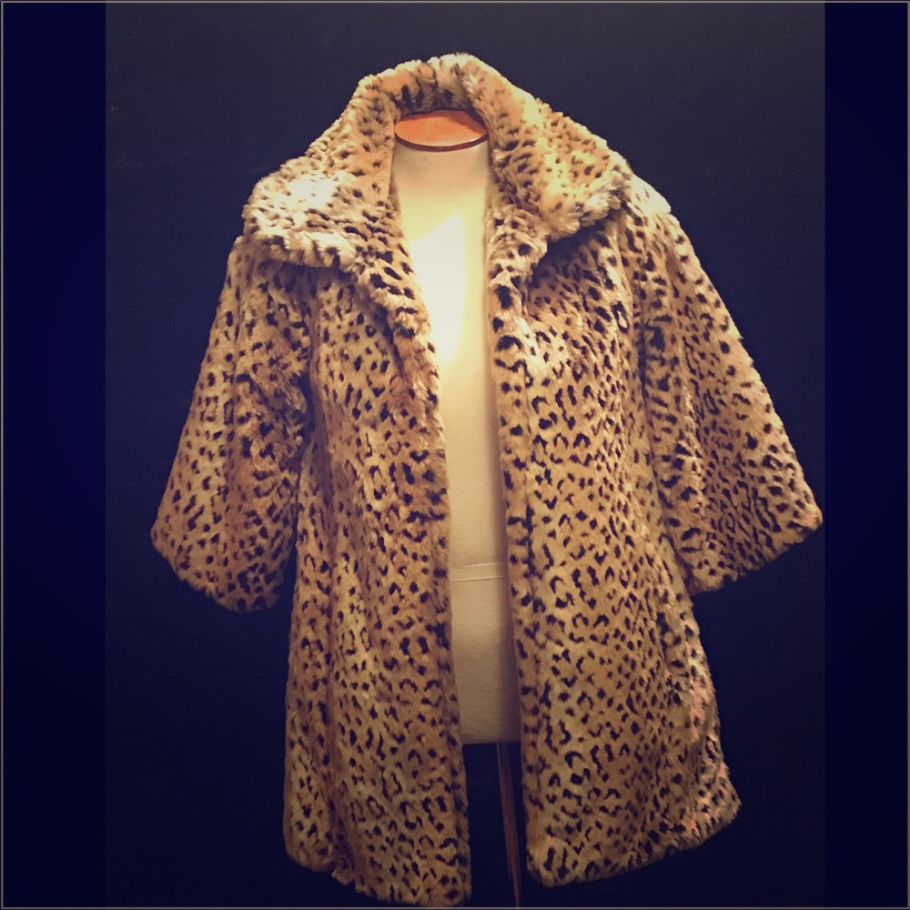 Gianni Bini Leopard Faux Fur Coat