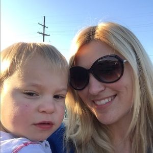 Meet your Posher, Megan