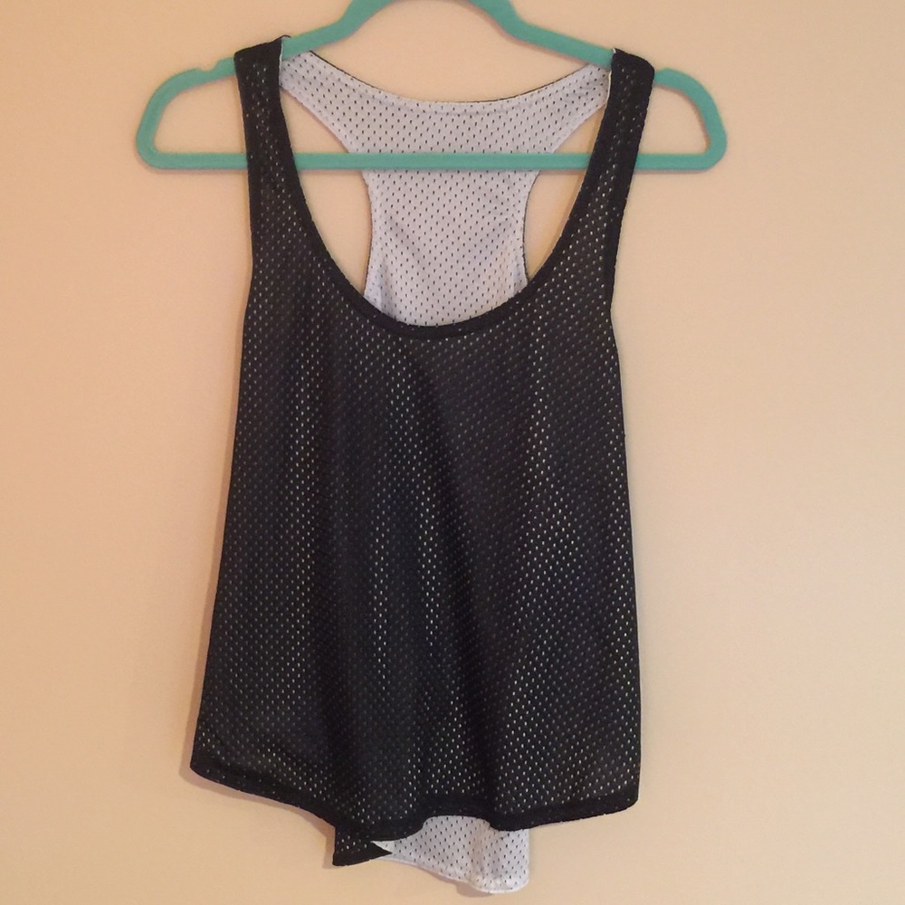Reversible workout tank top/jersey