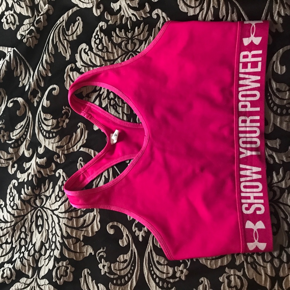 UA compression sports bra