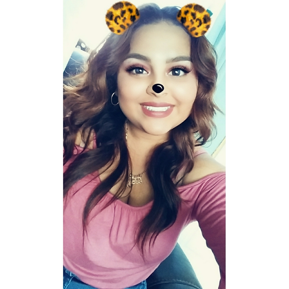 Meet your Posher, Noemi