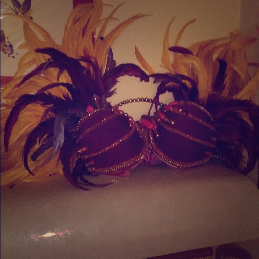 TO MY CARNIVAL LADYS !!💃🏾💃🏾💃🏾