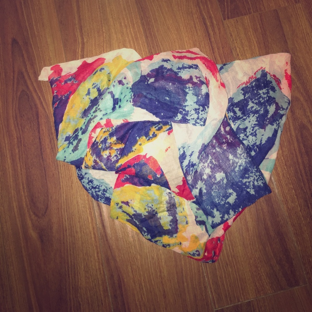 NWT Summer scarf