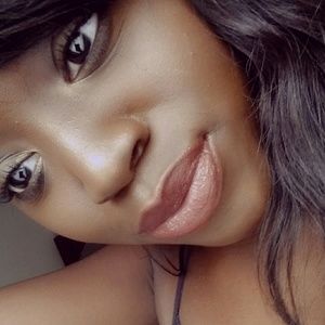 Meet your Posher, Zayna