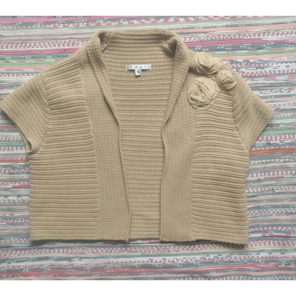 🐘 CABi Rosette Sweater Shrug - Picture 2 of 5