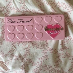 Too Faced chocolate bon-bon palette