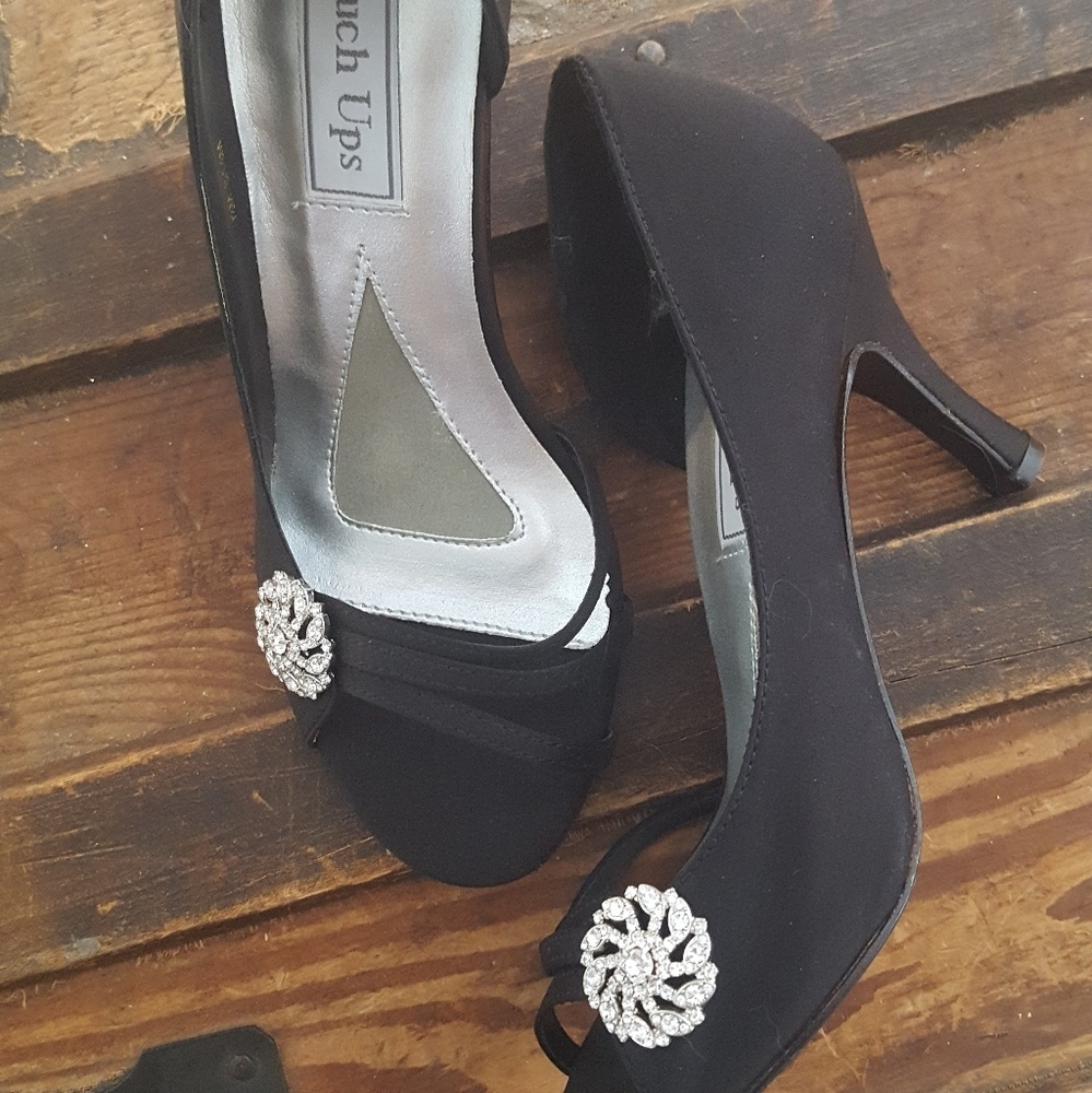 Touch up dressy heels