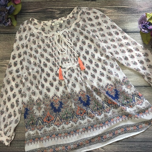 Black Rainn Tops - Flowy boho blouse tassel hippie sz 2X