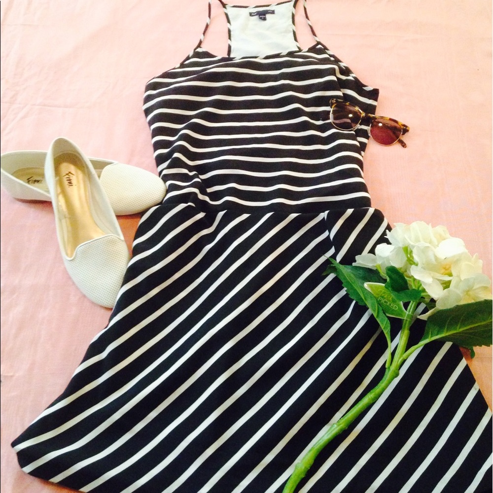 GAP dress with black & white stripes