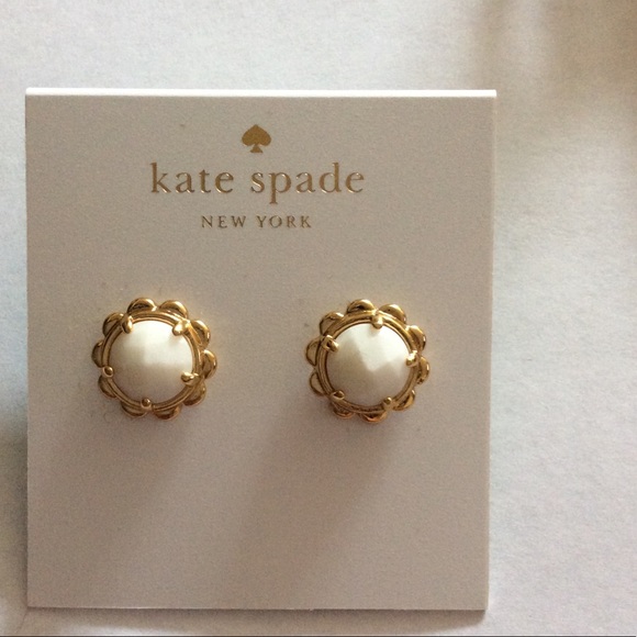 Kate spade pearl earing - Picture 2 of 3