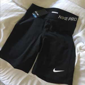 Nike Pro mid-length shorts - with tags!