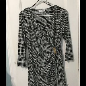 Calvin Klein XS wrap dress. Worn once. EUC💅🏻👛
