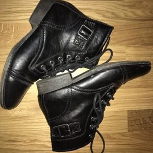 Madden Girl: Armie Boots