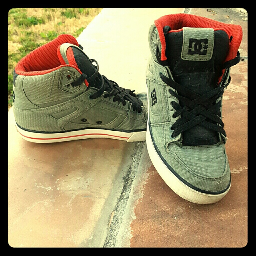 DC Spartan Shoes Grey/Red/Black