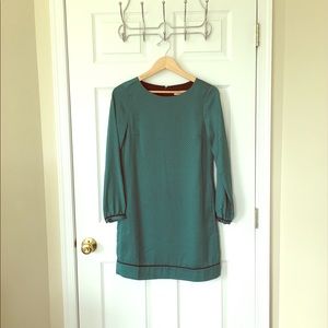Ann Taylor Green Silk Shift Dress.