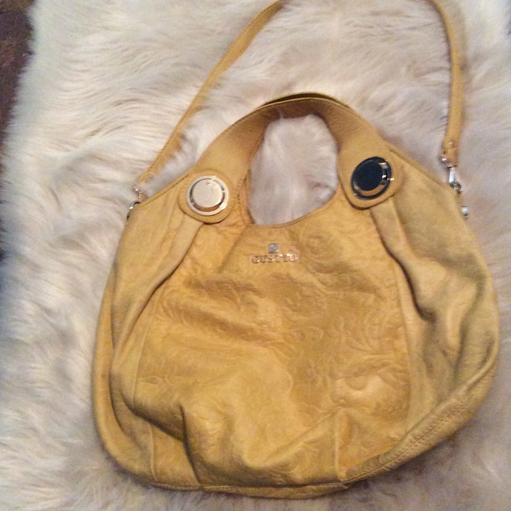💛genuine leather CARRY ALL GUSTTO BAG ⚡️✨